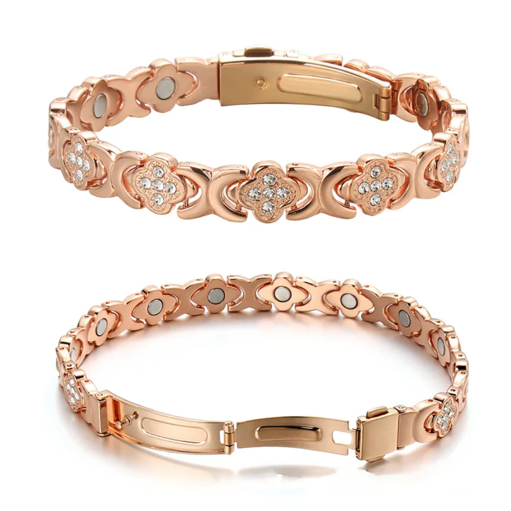 Clover Clasp Bracelet - Image 6